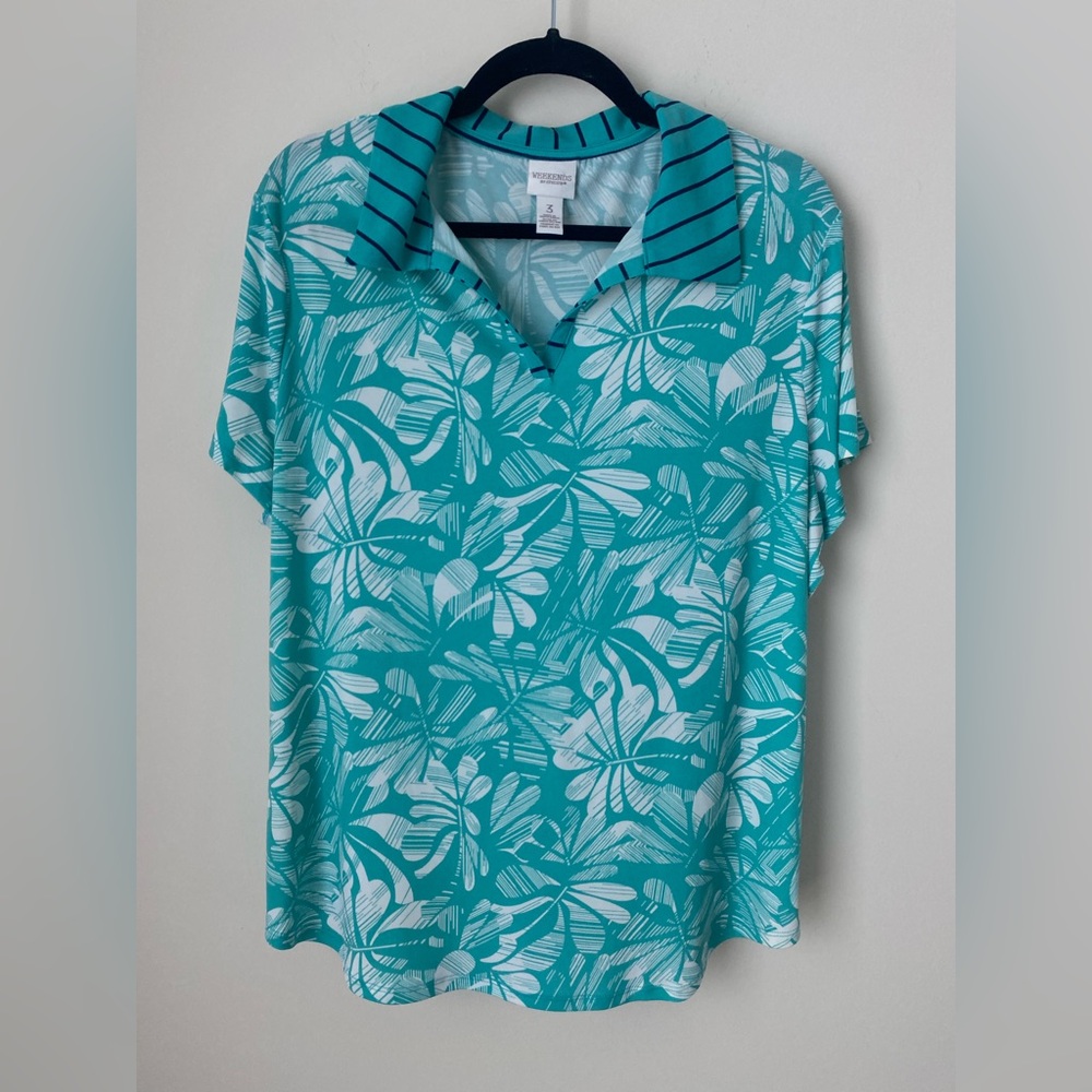 Weekends by Chicos NWT Size 3 Leafy Lines Collared Shirttail SS Dark Aqua